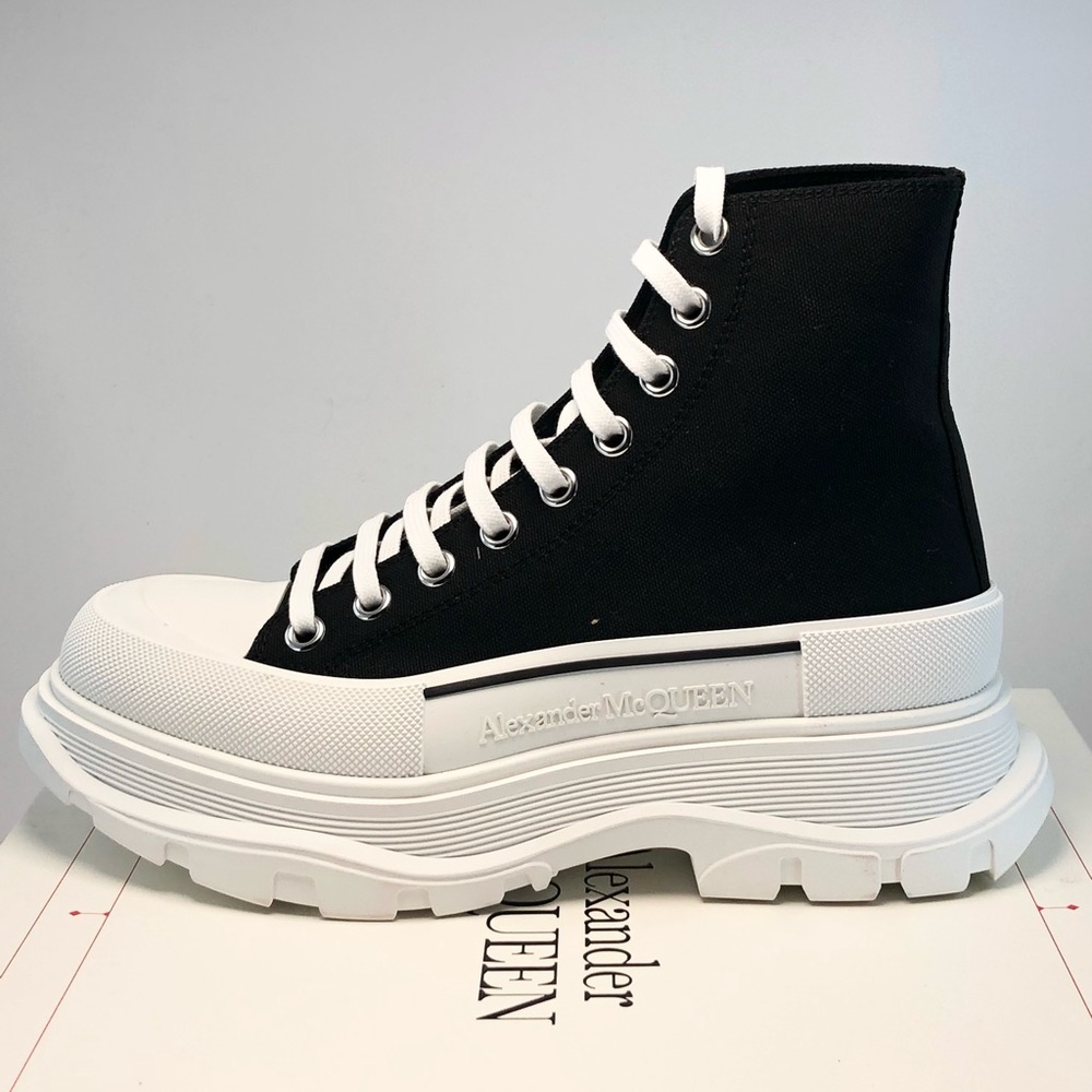Alexander McQueen Tread Slick Sneakers
